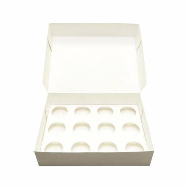 baltos spalvos kartoninė dėžutė su pritaikytu kartono įdėklu