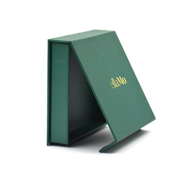 parodykite tinkintos žalios spalvos magnetinės knygos stiliaus dėžutės šoną