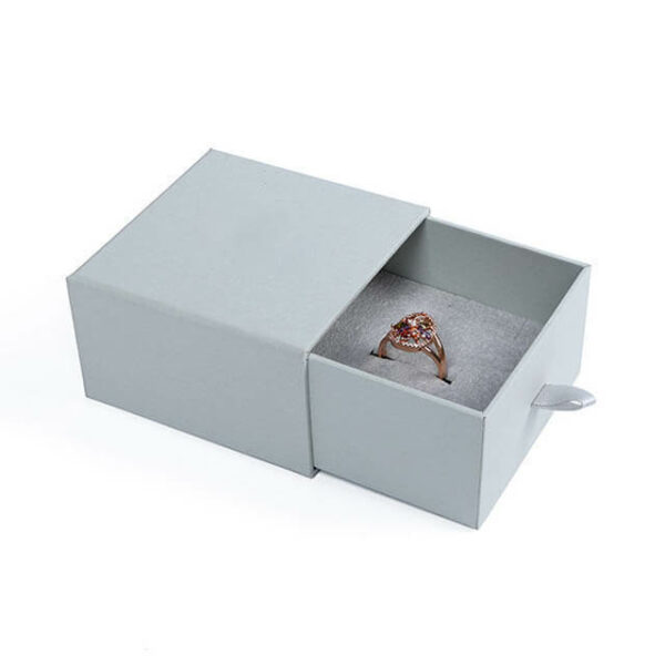 прикажете една сива кутија за фиоки со прилагодени картонски прстени со прстен внатре