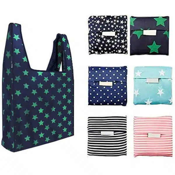 šesť vlastných skladacích opakovane použiteľných nákupných tašiek s rôznym vzhľadom
