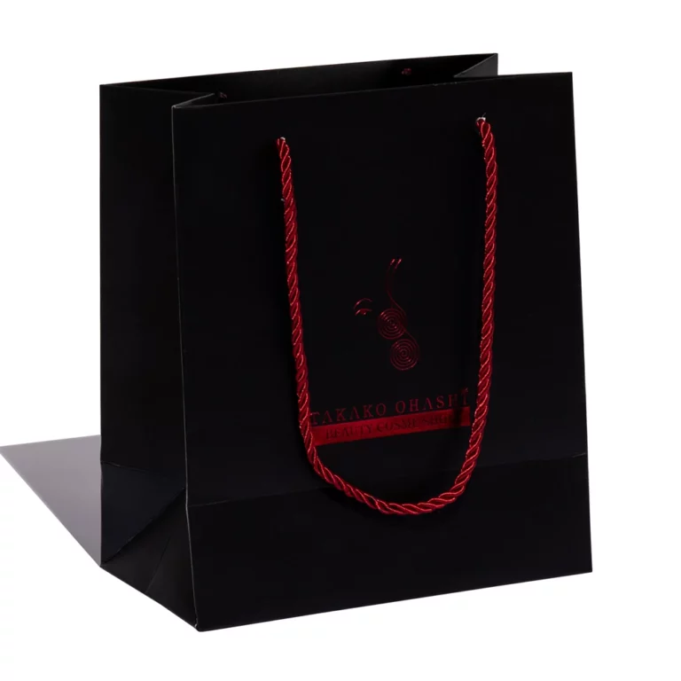 მორგებული შავი ქაღალდის ჩანთების გვერდის ჩვენება