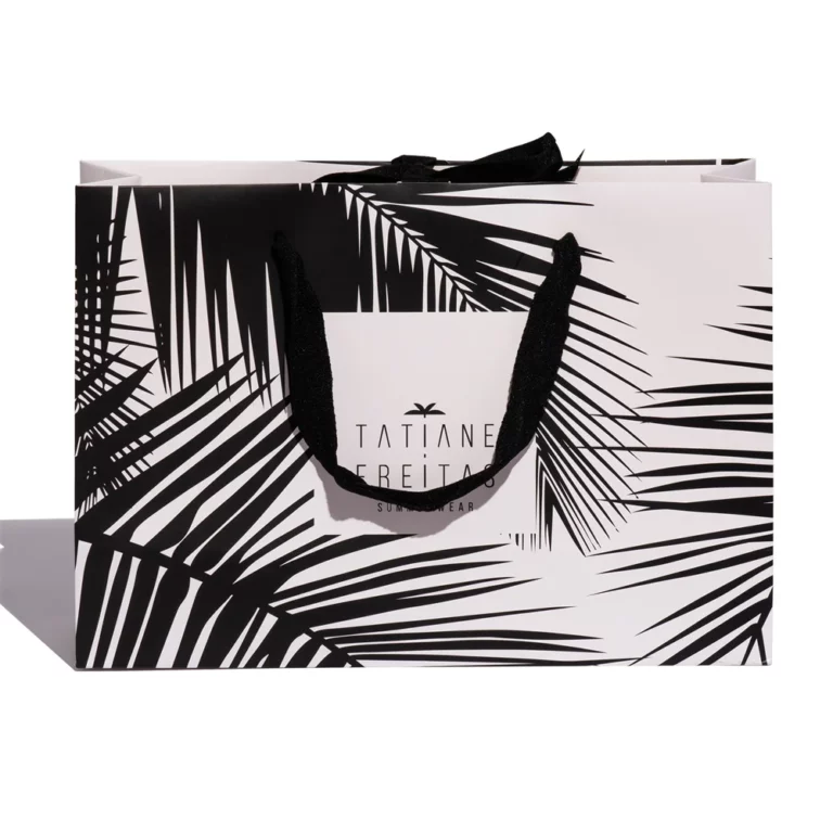 Zeigen Sie die Vorderseite der individuell bedruckten Euro-Tragetaschen