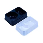 Es gibt zwei Kunststoffeinsätze, einen weißen und einen schwarzen, mit individueller Stanzung